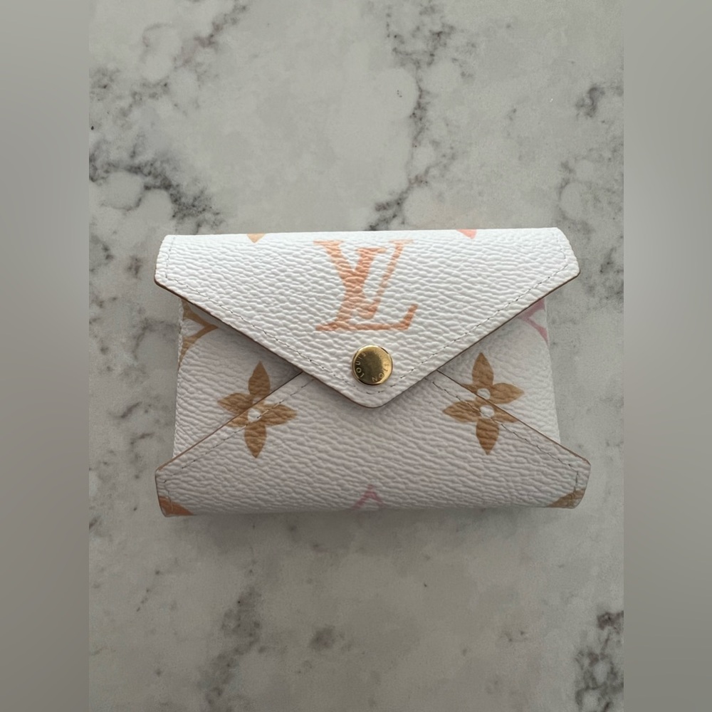 Louis Vuitton Small Kirigami